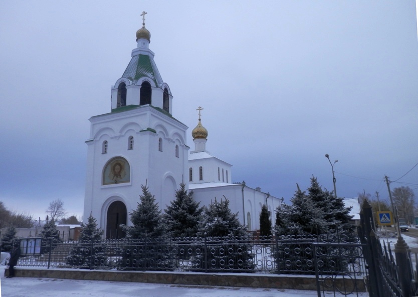 Свято-Андреевский храм-белый-главная страница